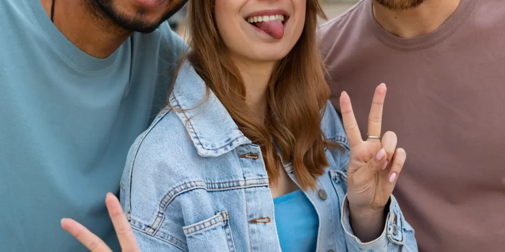 group-friends-making-funny-grimaces